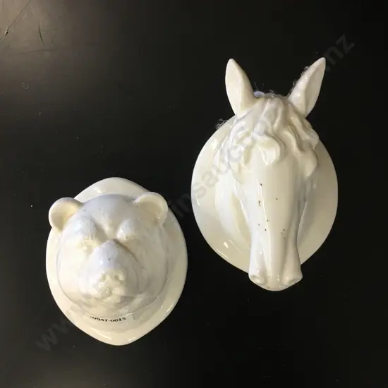 White Ceramic Horse Head 14 x 10cm & Bear Head 12 x 10cm